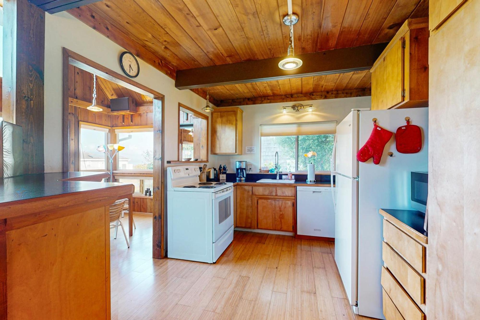 Вилла Whalesong House Тринидад Экстерьер фото