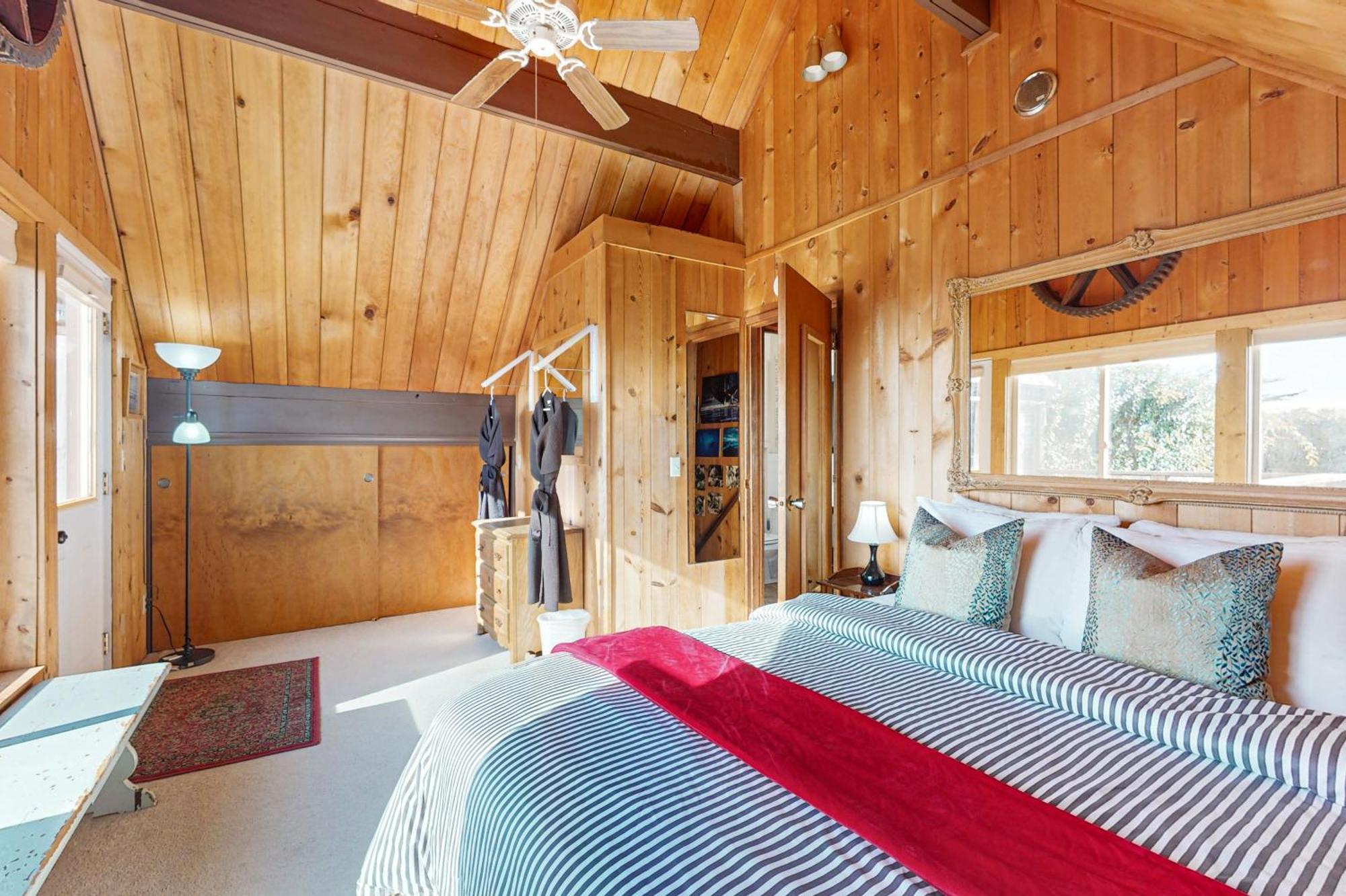 Вилла Whalesong House Тринидад Экстерьер фото